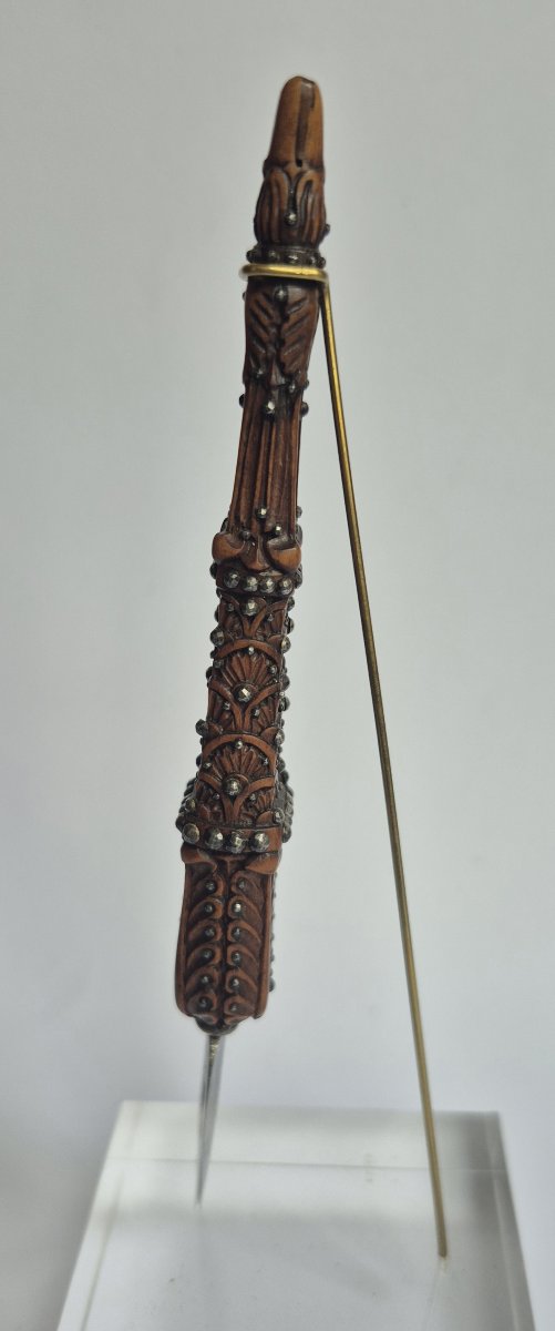 Taille plume en buis et clouté argent, XVIIe siècle-photo-3