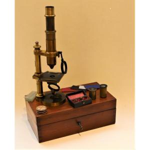 Microscope Nachet à Pied Rond, Circa 1865