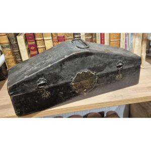 Coffret pyramidal,  France, XVIIe