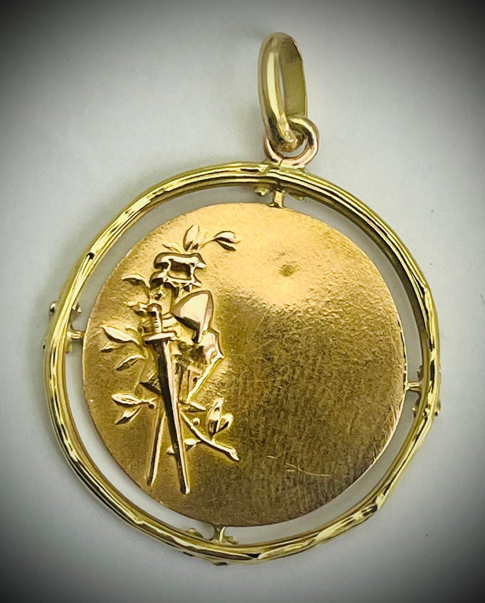 Dropsy Medal Pendant-photo-2