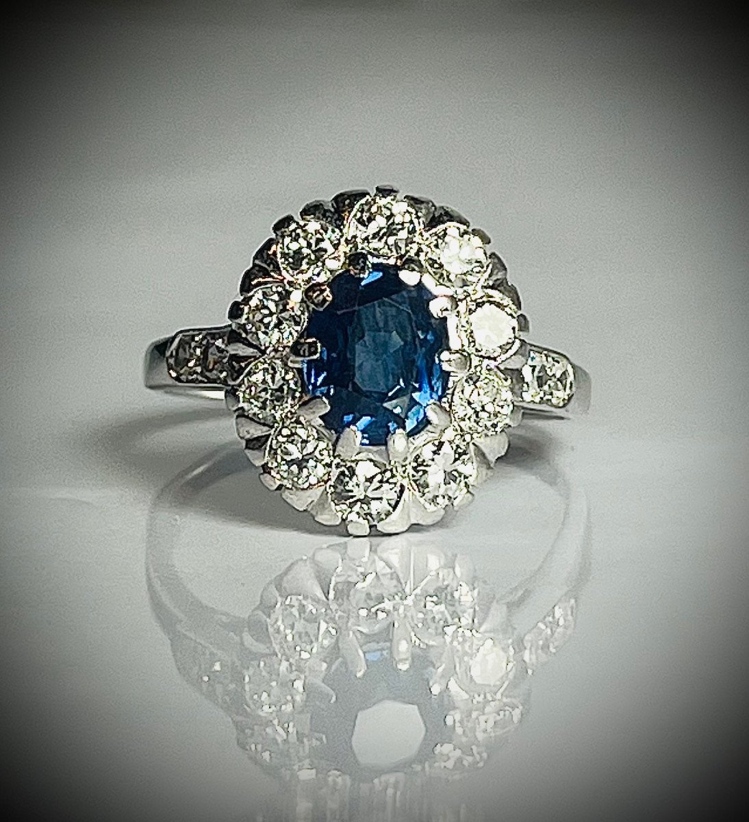 Pompadour Sapphire And Diamond Ring