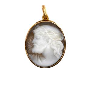 Pendentif Camée Ancien sur Cornaline