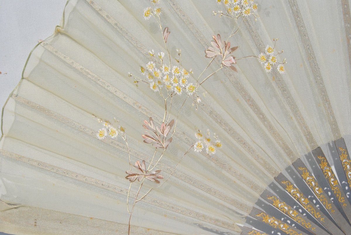 Large Ball Fan Epoque 1880 Decor Of Swallows, In Its Case, Painted Muslin Nineteenth-photo-4
