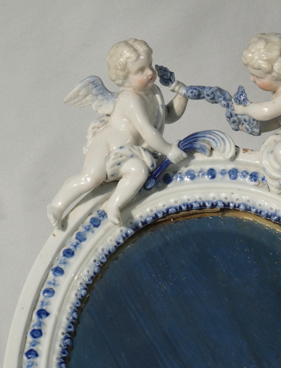 Miroir Ovale De Coiffeuse En Porcelaine Allemande , Décor d'Angelots , Napoléon III , Psyché , Anges XIXe-photo-2