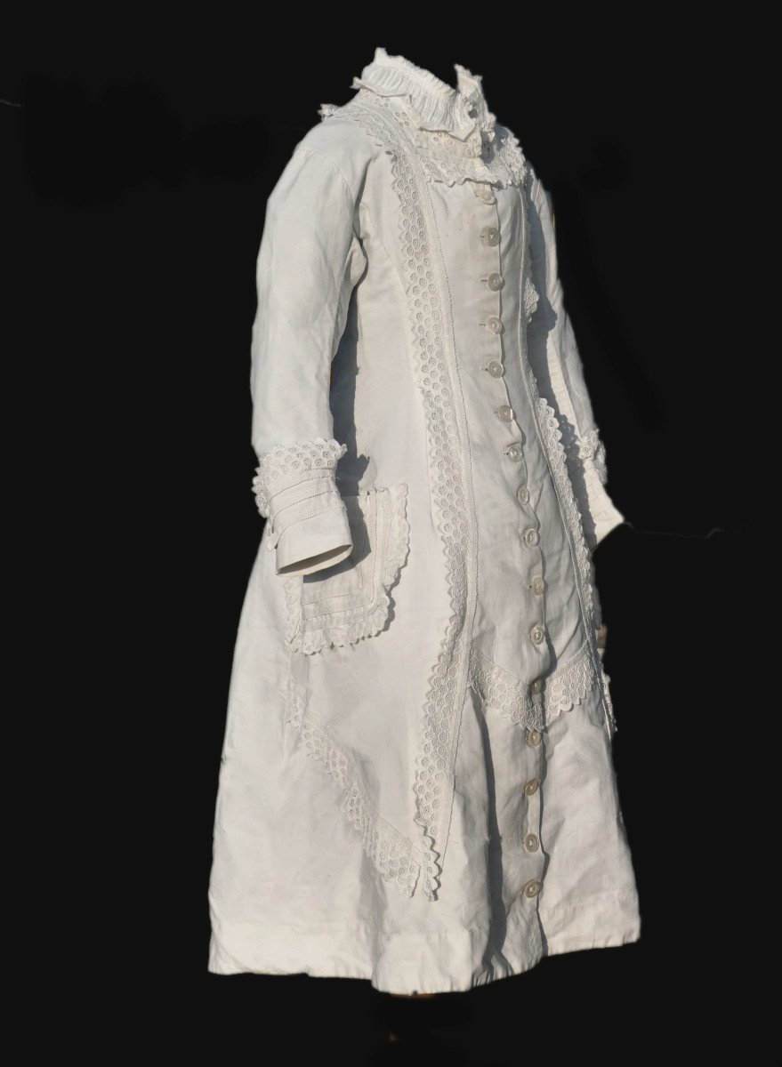 Robe De Fillette à Tournure Vers 1878 , Ligne Princesse , Ottoman De Coton Blanc XIXe Napoléon III Costume poupée-photo-3