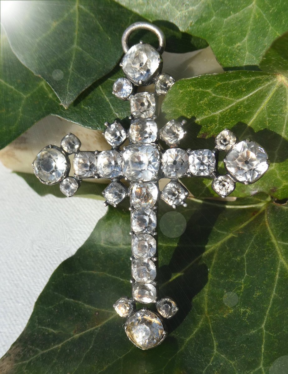 Croix Latine En Pierres Du Rhin , XIXe , Bijou Napoléon III , Pendentif , Folklore Normandie