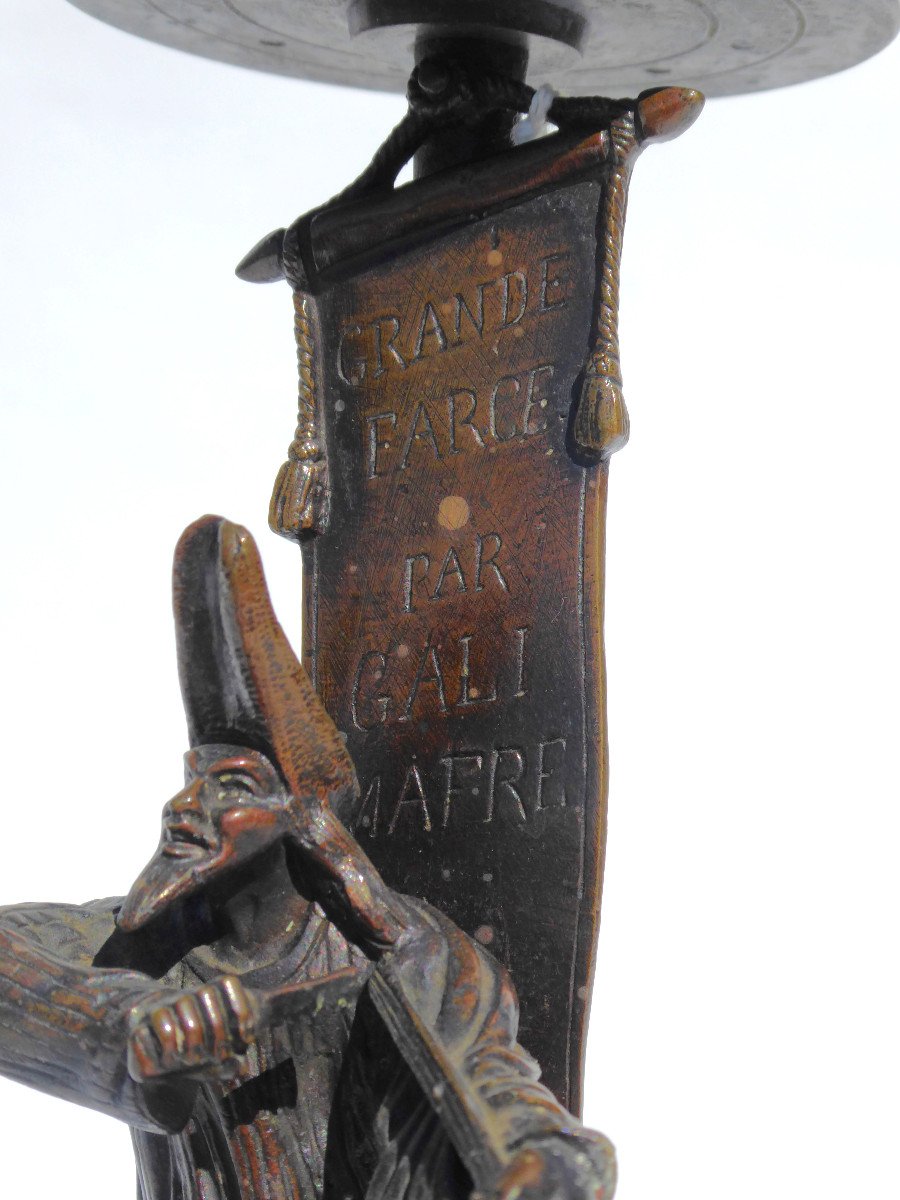 Patinated Bronze Candlestick, Napoleon III Period, Troubadour Scene, Gali Mafre Nineteenth-photo-3