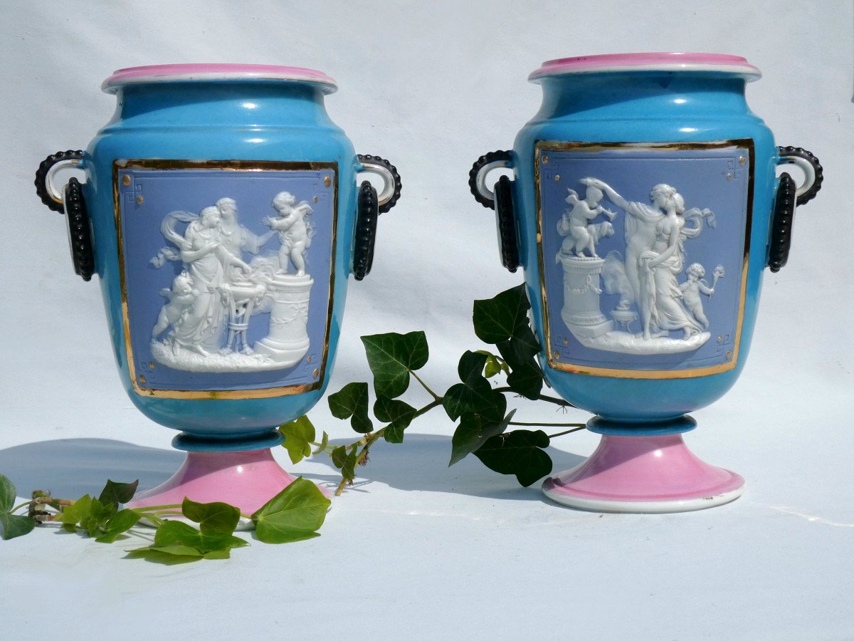 Paire De Vases En Porcelaine De Limoges & Biscuit , Camée De Style Empire , Napoleon III Henri Ardant XIXe 