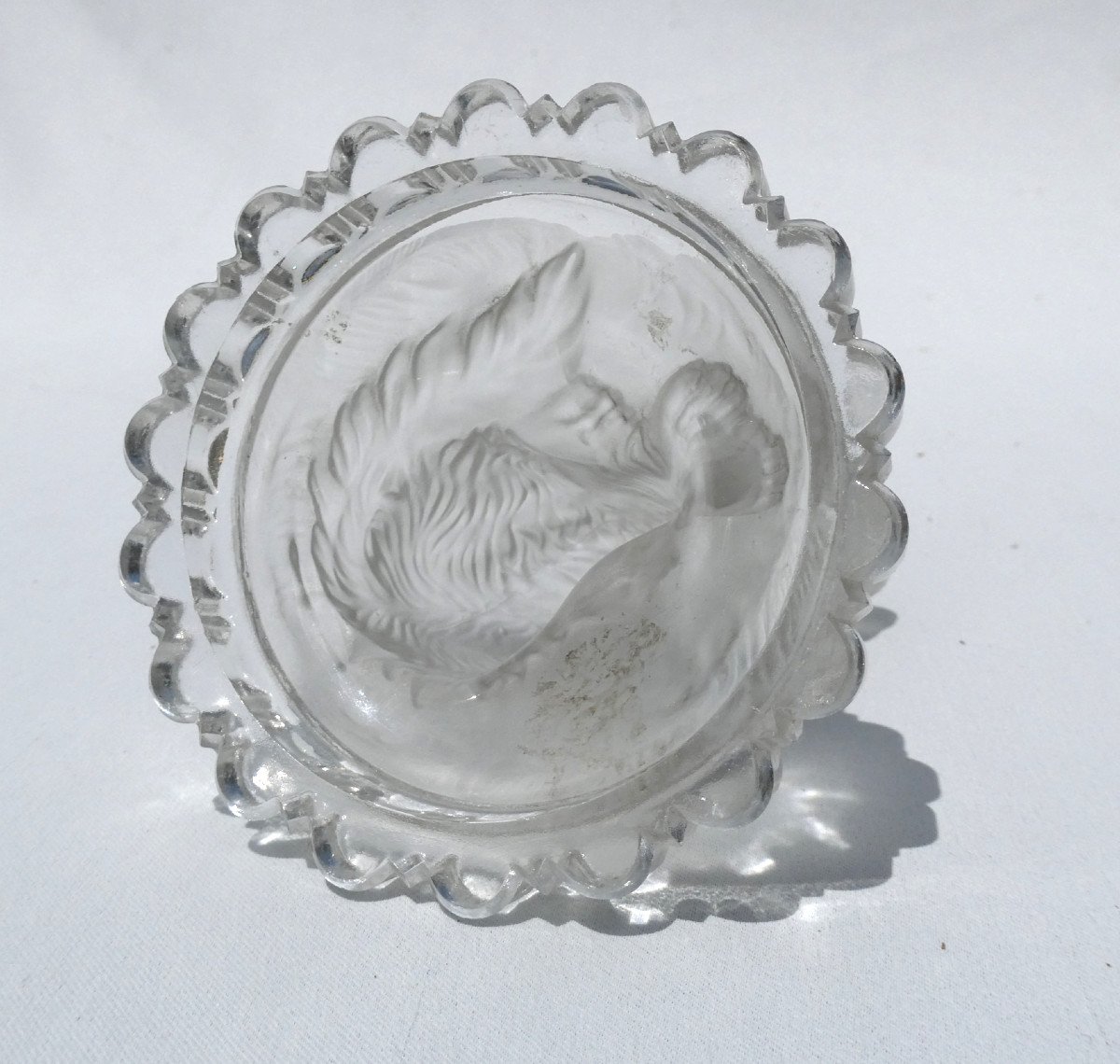 Baccarat Crystal Paperweight, Napoleon III Period, Sitting Dog; Polished Frosted Nineteenth-photo-2