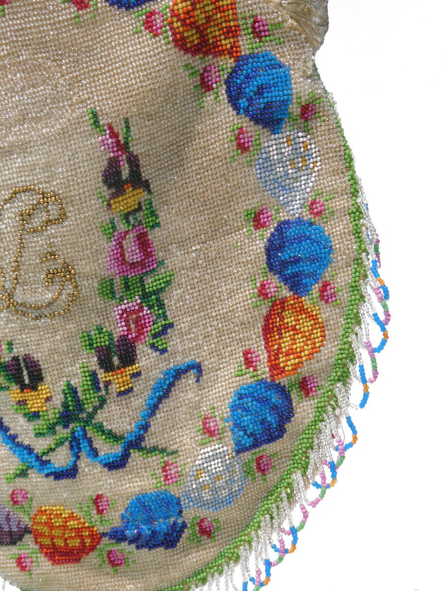 Napoleon III Style Beaded Handbag, Squirrel Decor And Pansies, Nineteenth Reticule,-photo-1