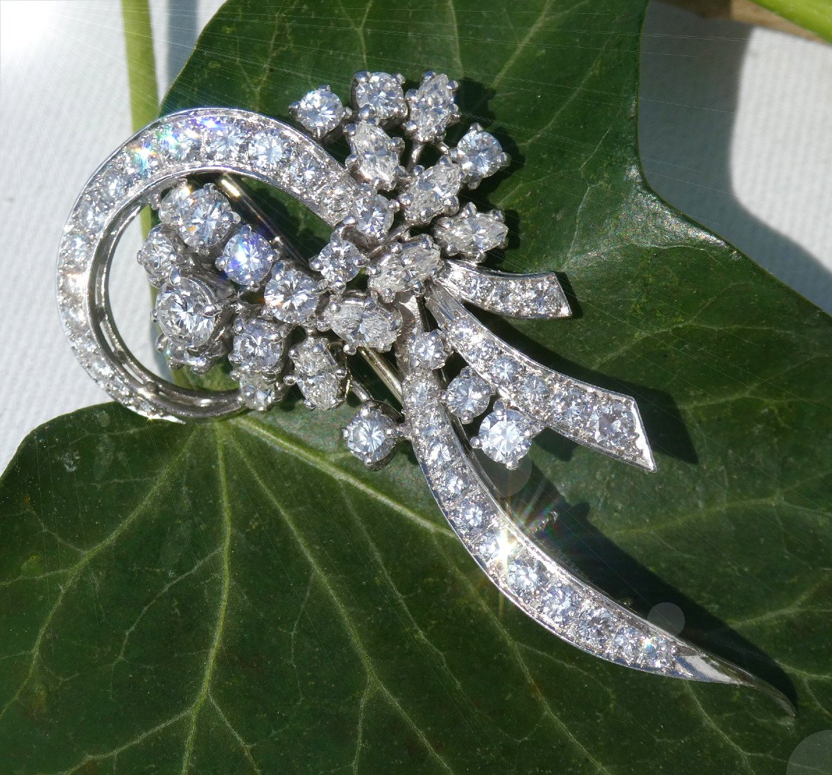 Ribbon Knot Brooch, In Platinum & Diamonds, Art Deco, Jewel 1930, Jewel-photo-2