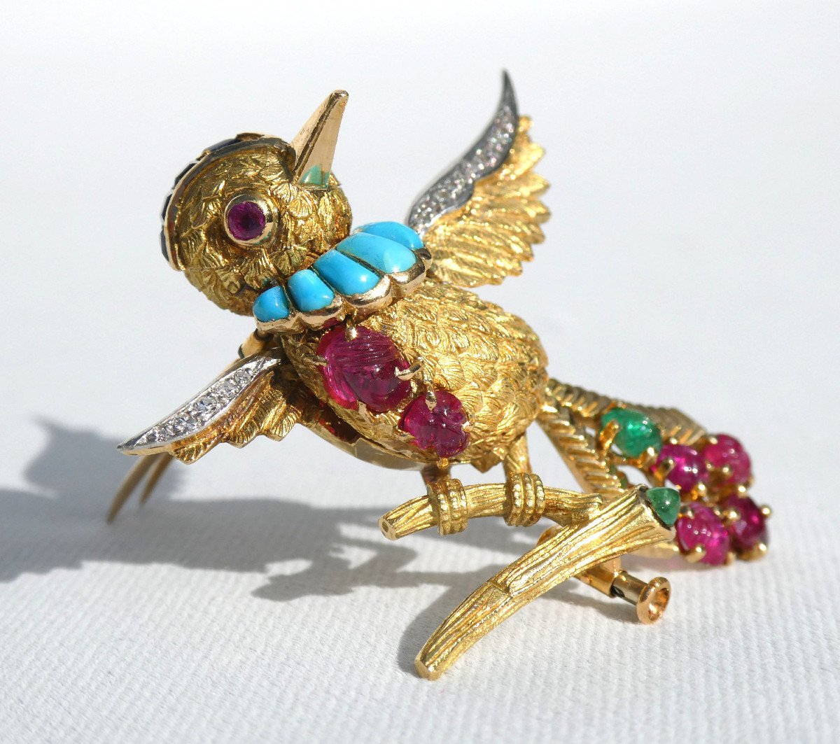 Broche Articul&eacute;e Mauboussin &eacute;poque 1960 , Oiseau En Or , Platine , Diamants , Saphire , Rubis &amp; Turquoise , oiseau branch&eacute; , Bijou-photo-7