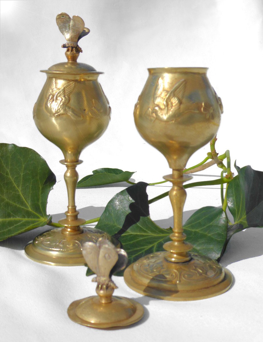 Pair Of Cassolettes In Gilt Bronze Covered Vases Circa 1880 Art Nouveau Butterfly Insect Nineteenth-photo-2