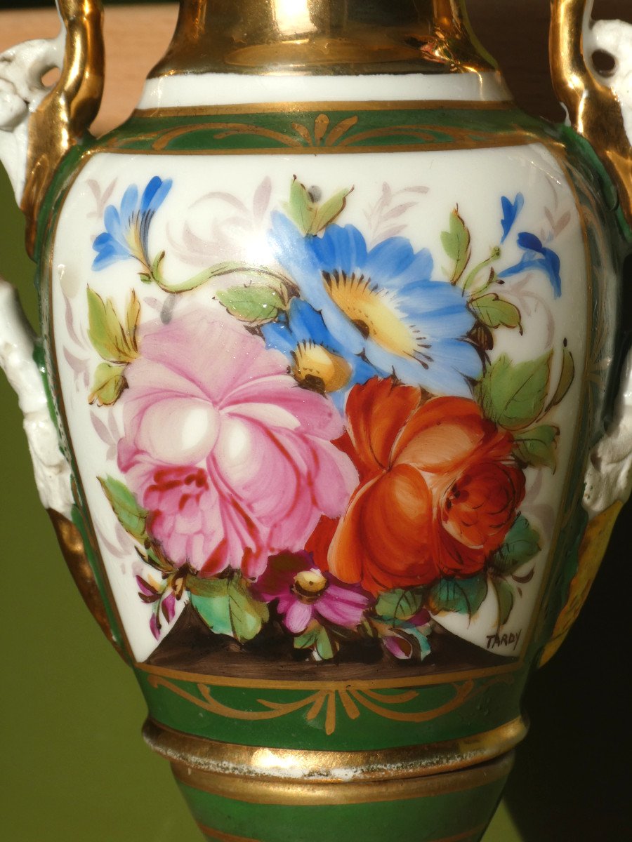 Pair Of Paris Porcelain Vases, Empire Style, Bouquet Of Flowers & Bee 19th Century-photo-3