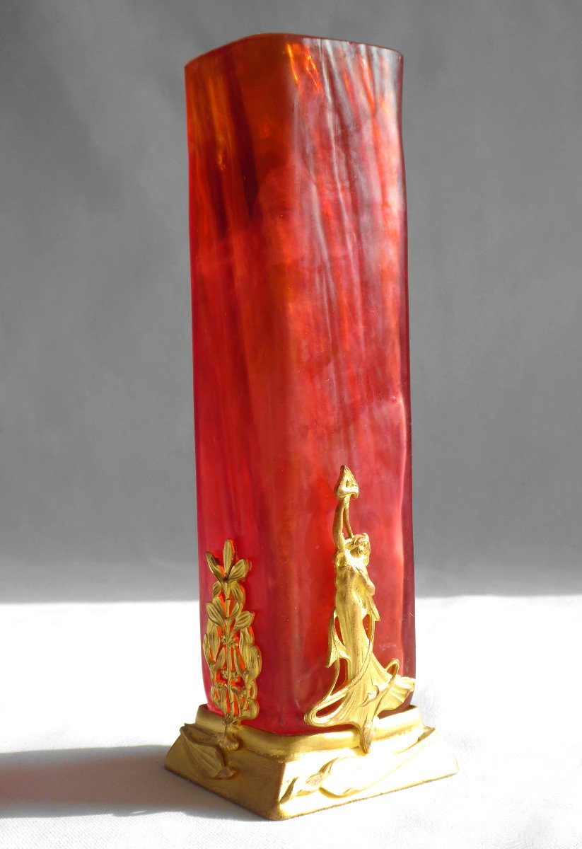 Vase Epoque Art Nouveau , Femme Style Mucha , 1900 , Verre Irisé Loetz , Bronze Doré XIXe