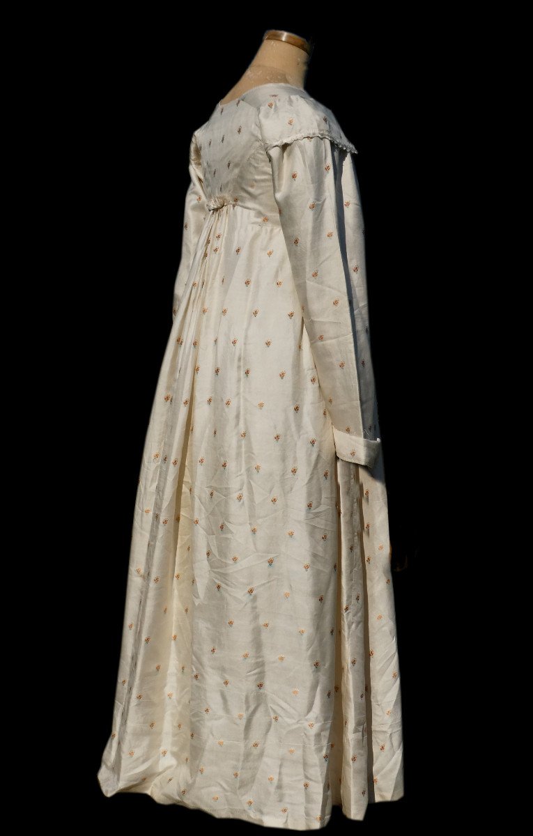 Late 18th Century Dress, Marvelous Directoire Period, Silk Costume, Empire Waist 1790 1800-photo-4