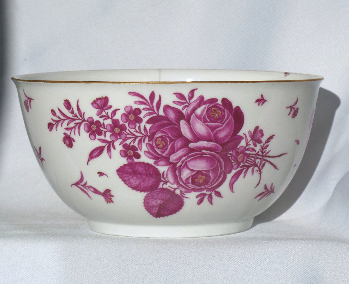 Large Meissen Porcelain Bowl / Salad Bowl Circa 1730, Floral Rose Decor, Kakiemon-photo-2