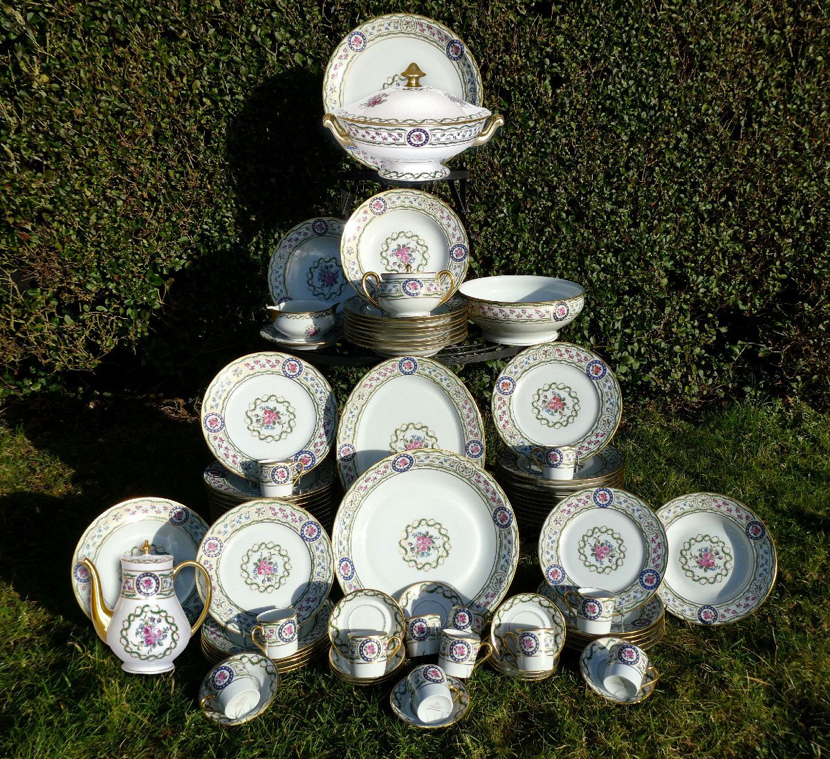 Important Haviland Limoges Porcelain Table Service, Louveciennes Marie Antoinette Decor , Sevres Style