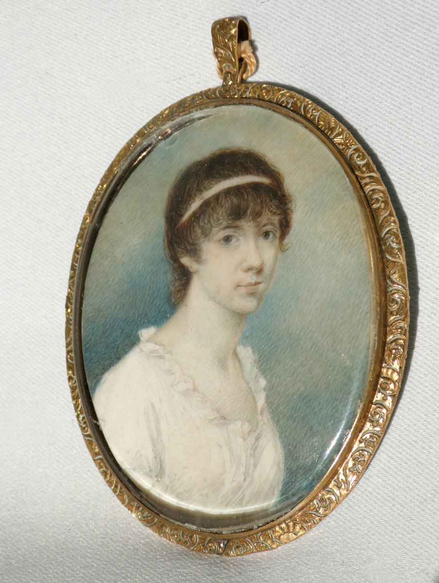 Grande Miniature , Portrait De Jeune Femme époque Premier Empire ; 1800 , Medaillon Bijou-photo-2