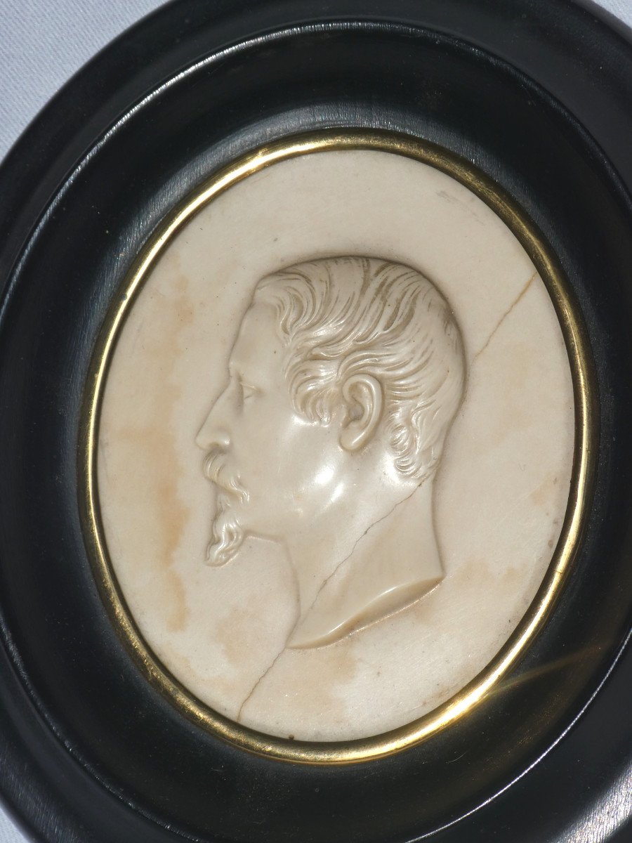 Profil De l'Empereur époque Napoléon III , Pierre Calcaire , Cadre Noirci XIXe , Second Empire , Souvenir Royaliste-photo-2