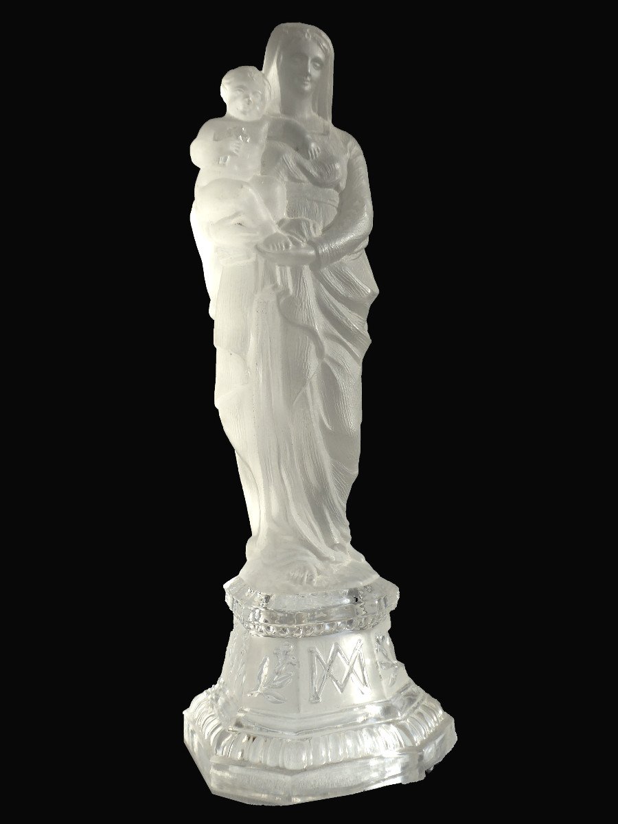 Virgin And Child In Baccarat Crystal, Maternity Napoleon III Period, 19th Century Polished Frosted