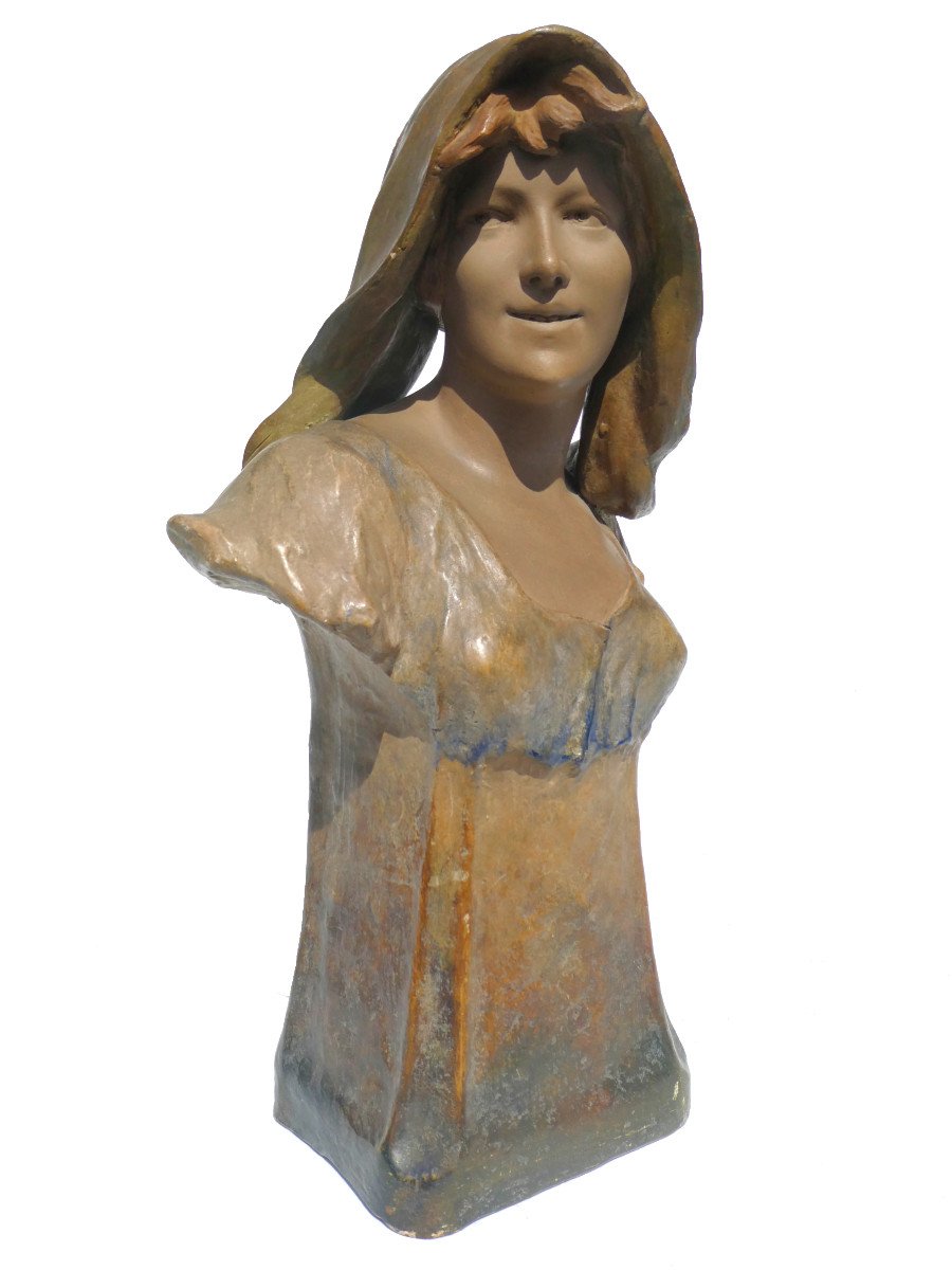 Bust Of Young Woman In Art Nouveau Terracotta, Signed Goldscheider 19th Century, 1900, Sculpture