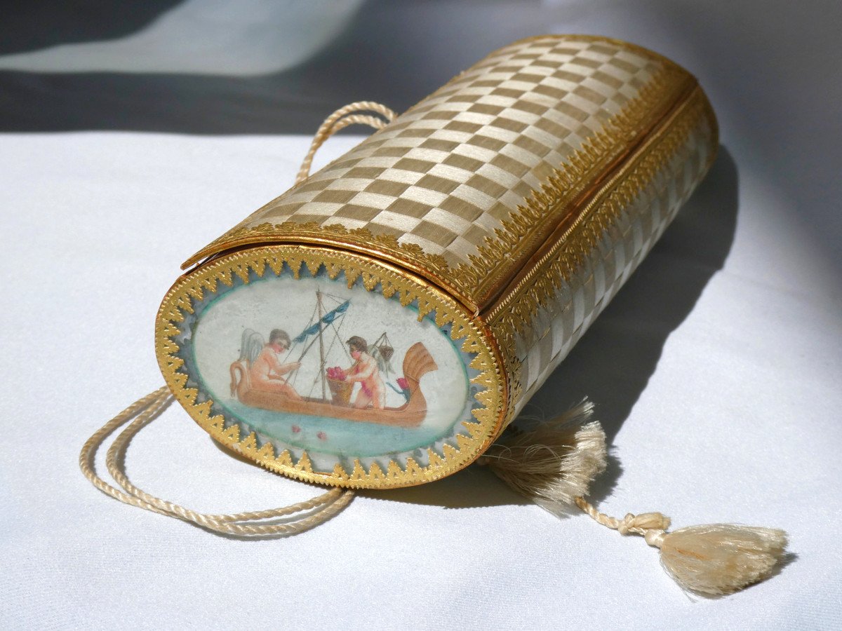 Large Candy / Praline Box Charles X Period, Fixed Under Glass 1820 Dragées Palais Royal