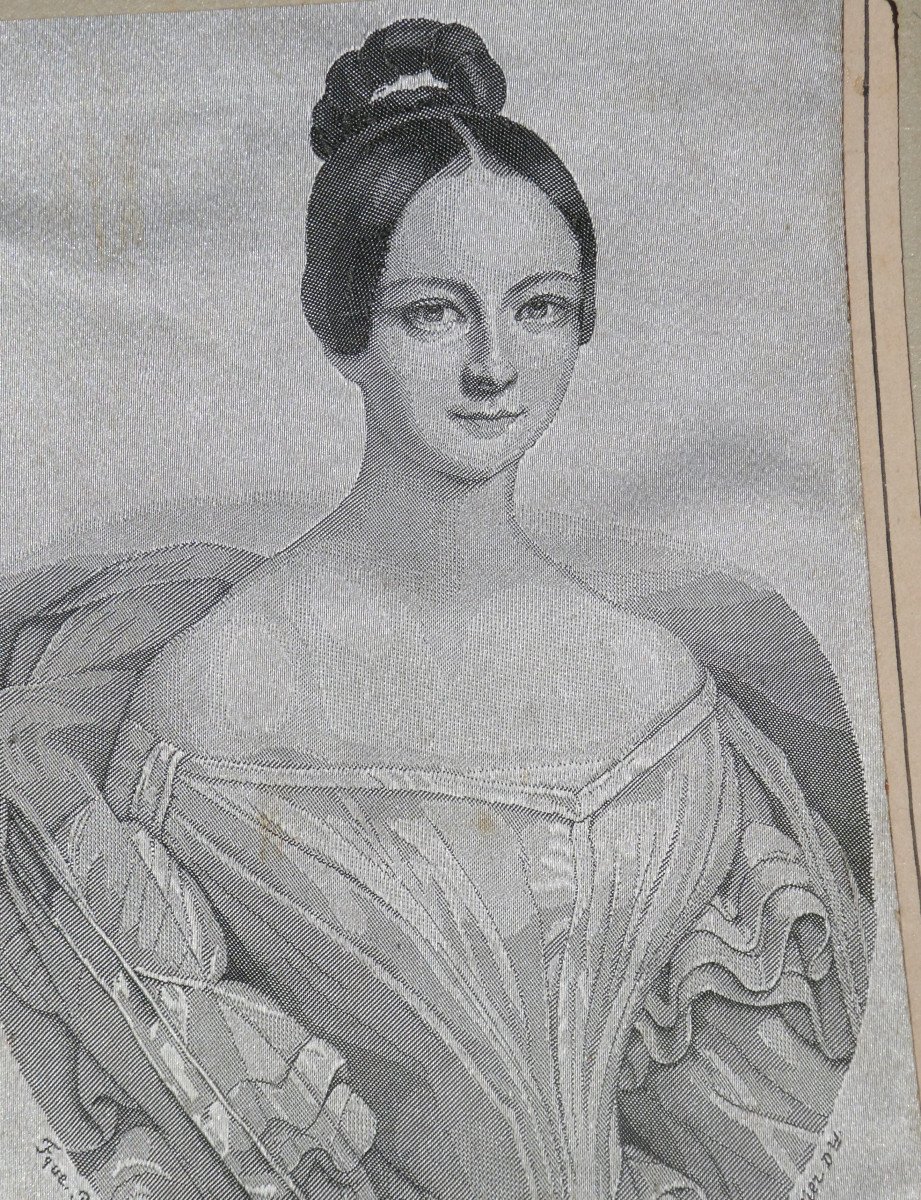 Portrait De La Duchesse d'Orléans , Souvenir Historique , Royalisme , Broderie Sur Soie XIXe-photo-3