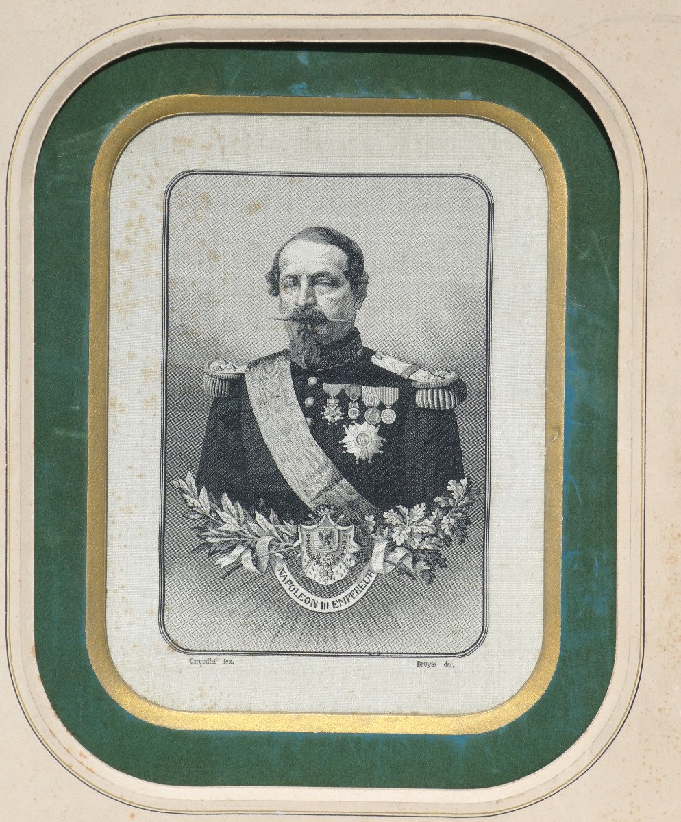 Pair Of Embroidery On Silk Portrait Of Emperor Napoleon III And Empress Eugenie Nineteenth-photo-3
