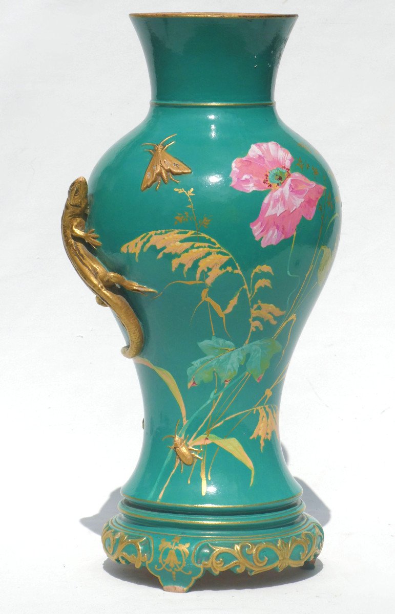Vase Epoque Art Nouveau , D&eacute;cor d&#039;Insectes &amp; Lezard , Papillon XIXe , Terre Cuite &eacute;maill&eacute;e