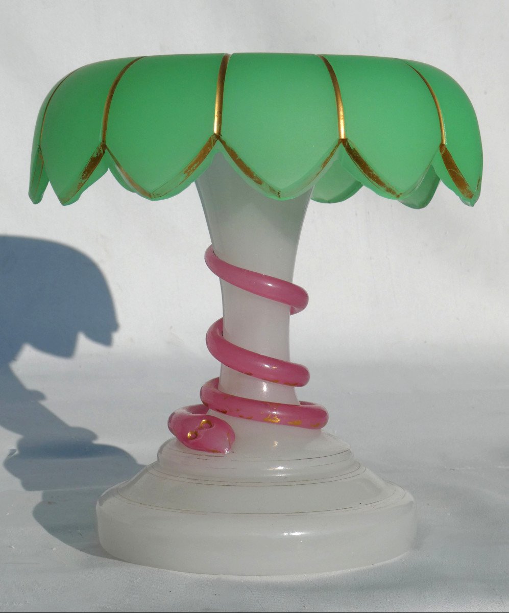 Porte Ananas Epoque Napoleon III , XIXe Siecle , Opaline Verte , Rose Et Blanche , Serpent