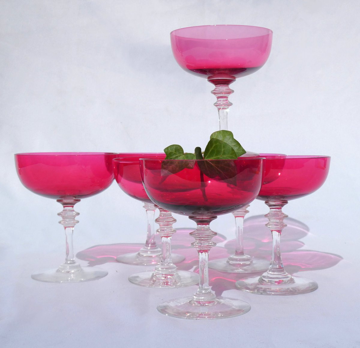 Serie De Coupes à Champagne , époque Napoléon III , Coloris Rose XIXe , Legras-photo-2