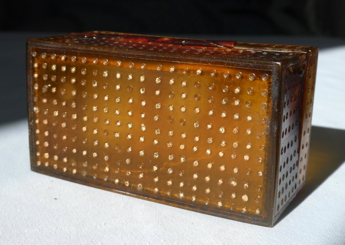 TABATIERE EPOQUE XVIIIE SIECLE , corne , profils du roi de france & marie antoinette 1780 BOITE-photo-3
