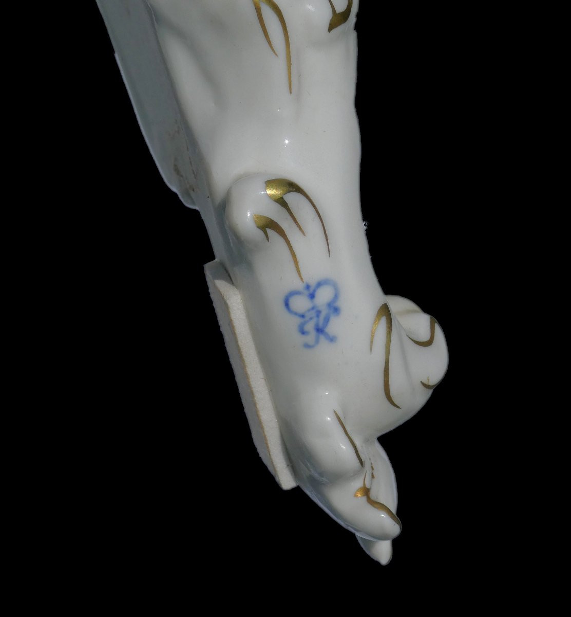 paire de consoles en porcelaine allemande , Style XVIIIe siecle , Sitzendorf / Thuringe xixe -photo-2