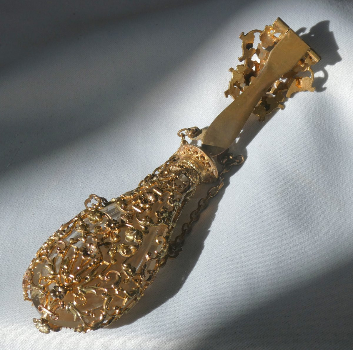 GRAND FLACON DE SEL / PARFUM & sa chatelaine , époque NAPOLEON III XIXE -photo-2