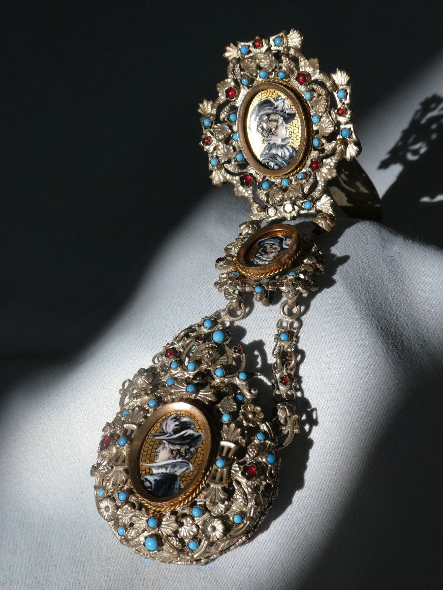 Renaissance Style Chatelaine, Napoleon III Watch Holder, Enamelled Portraits, 19th Century Women's Jewelry-photo-3