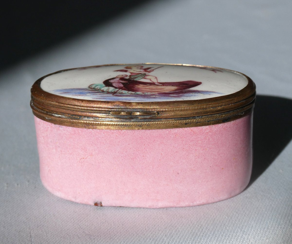 Fly Box / Tobacco In Limoges Enamel, 18th Century Snuffbox, Mythological Scene, Love -photo-2