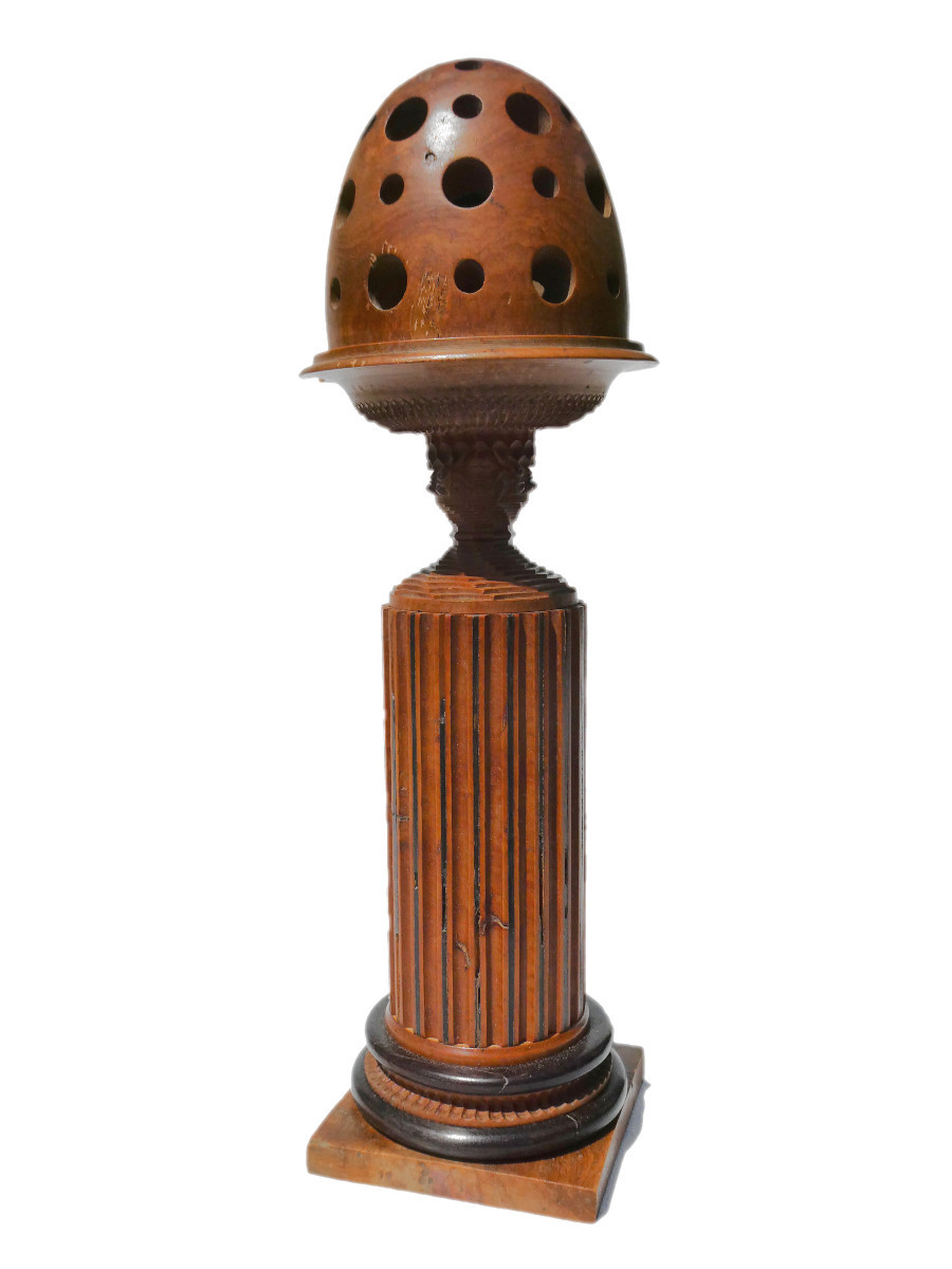 18th Century Flower Girl, Carved Wood, Secret Column, Seditious Model, Bouquet Holder 1780