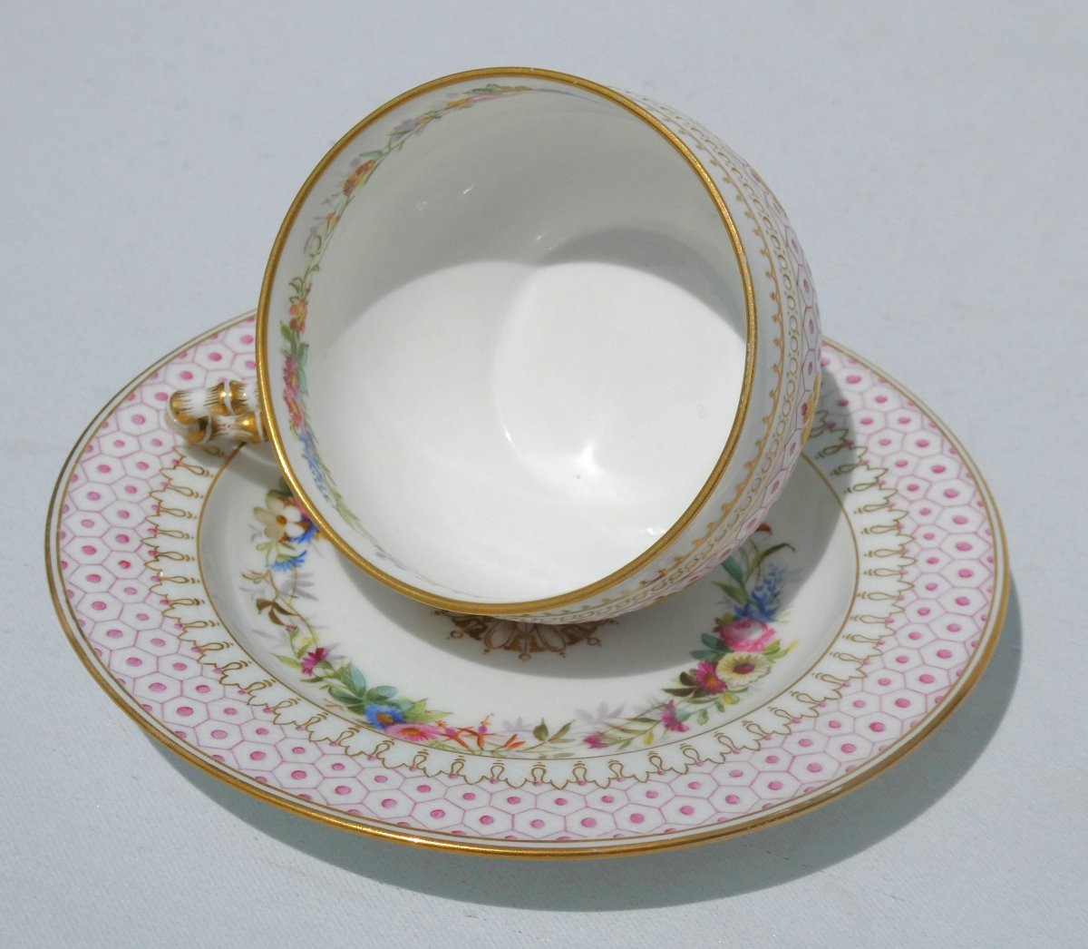 tasse à thé en porcelaine de sevres , décor de fleurs , époque Napoléon iii , XIXe , bambou-photo-2