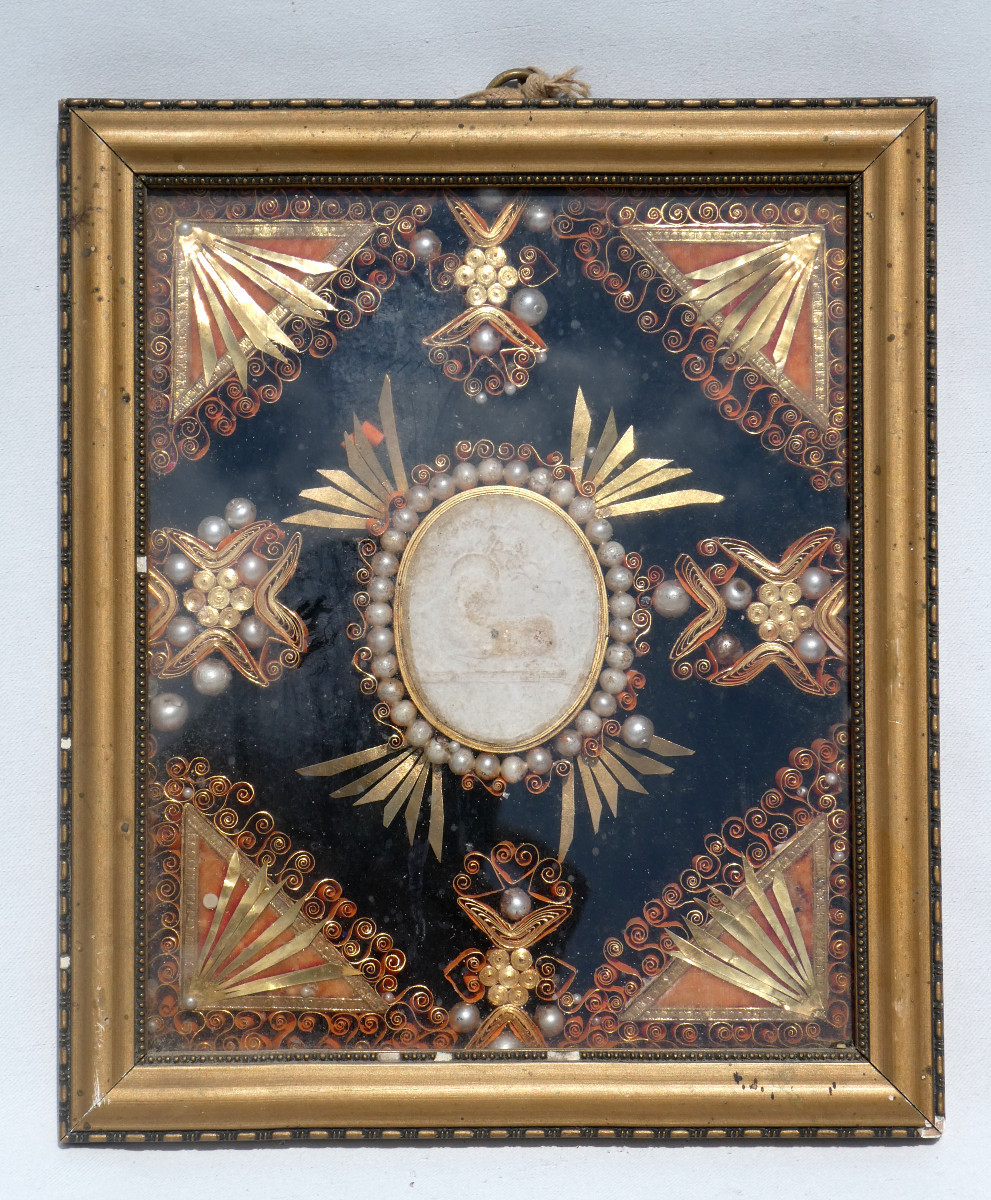 reliquaire Paperolles France , XXe siecle , Pie XI , Cire Pascale , cadre , agneau , curiosité