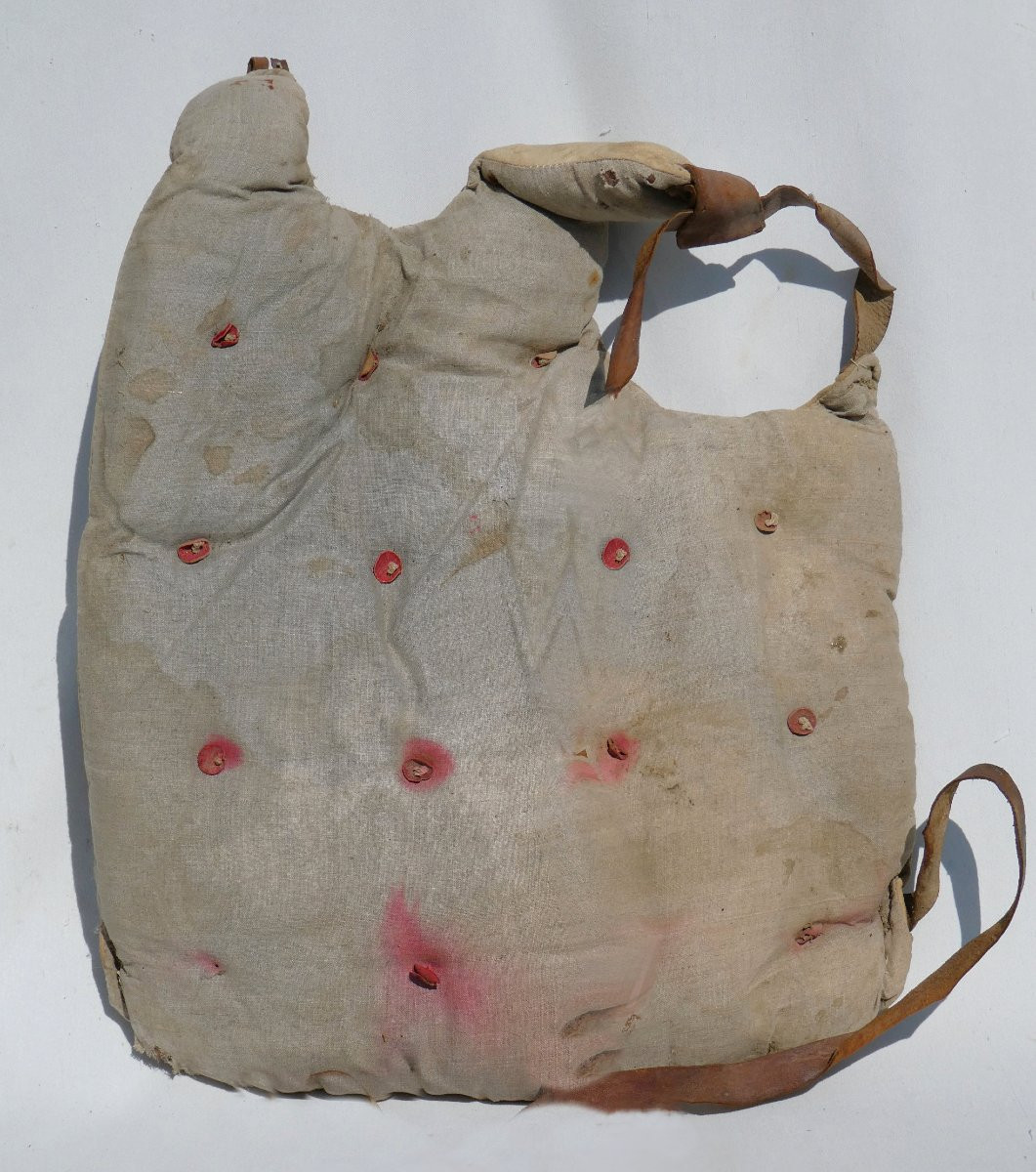 Fencing Breastplate / Vest Circa 1880, 19th Century Sports Outfit, Quilted Leather, Sports Dress-photo-4