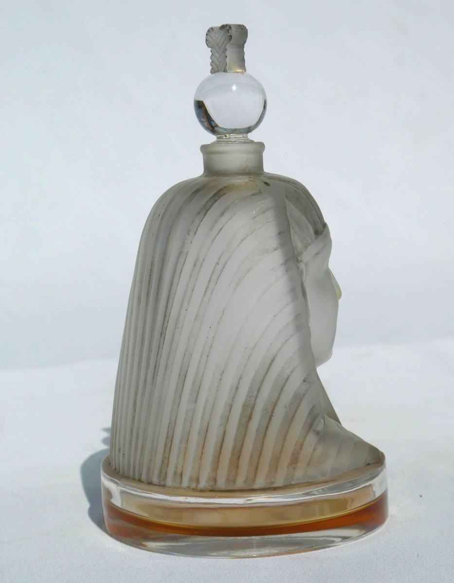 Baccarat Crystal Perfume Bottle, Ramses IV Julien Viard, Head Of Pharaon, 1919 Sphynx-photo-1