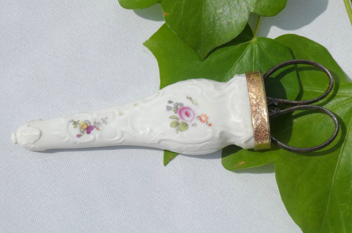 Meissen Saxon Porcelain Scissor Case, 18th Century Sewing Item-photo-3