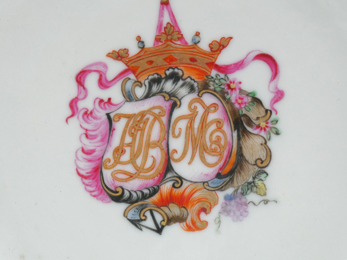 18th Century Porcelain Empty Pocket Plate, Marquis Crown, Family Wedding Ring -photo-2