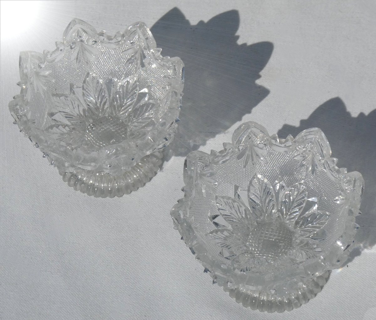 Paire De Salerons XIXe Cristal Moulé Du Creusot / Baccarat , Décor Gothique 1820 Charles X-photo-3