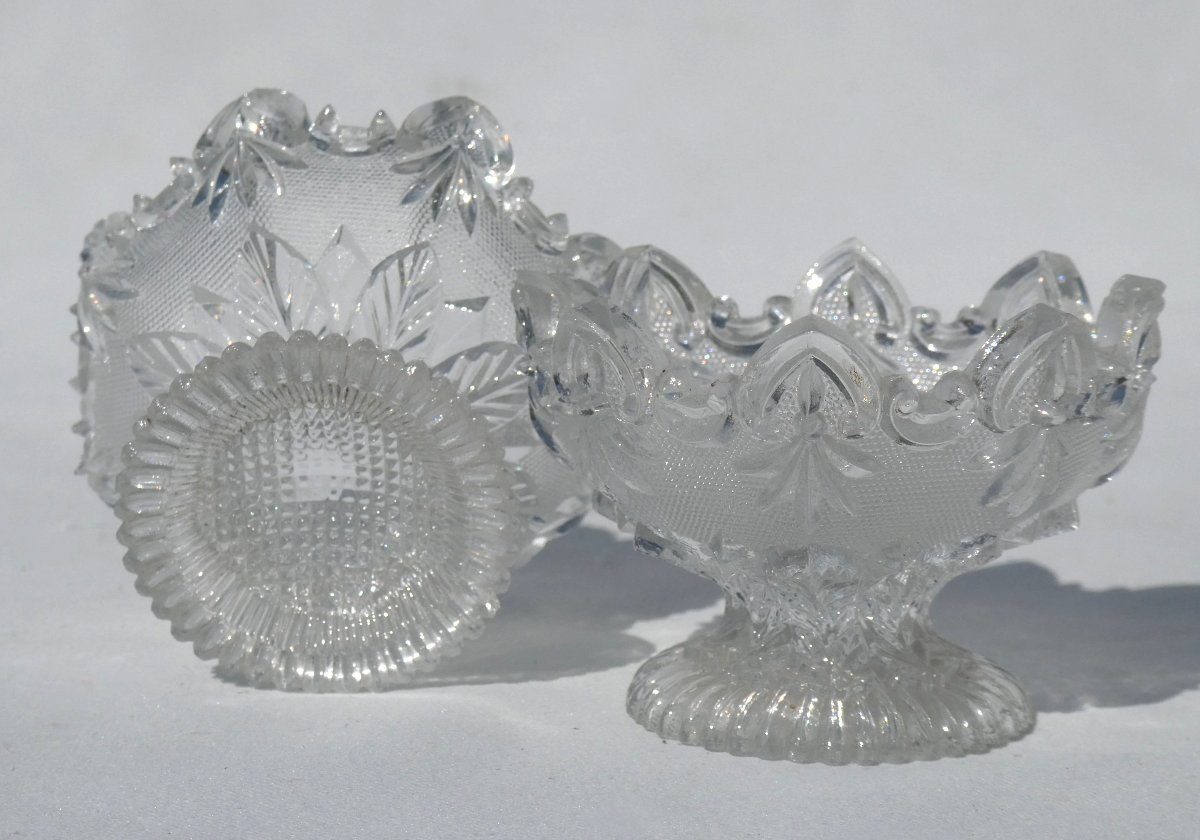 Paire De Salerons XIXe Cristal Moulé Du Creusot / Baccarat , Décor Gothique 1820 Charles X-photo-2