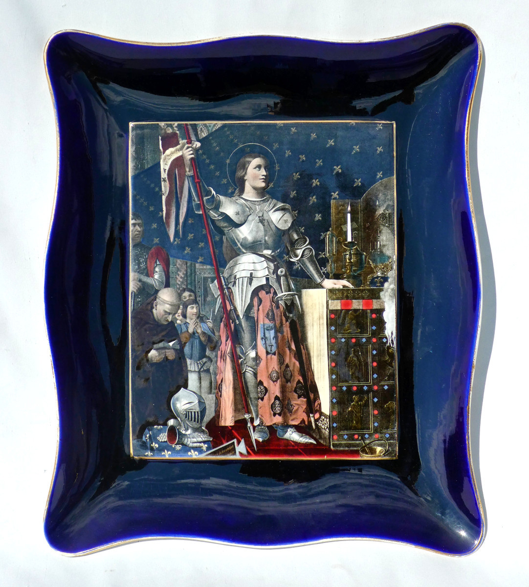 Grand Plat En Faience De Sarreguemines , Jeanne D'Arc D'Apres Ingres , Sacre Du Roi Charles VII