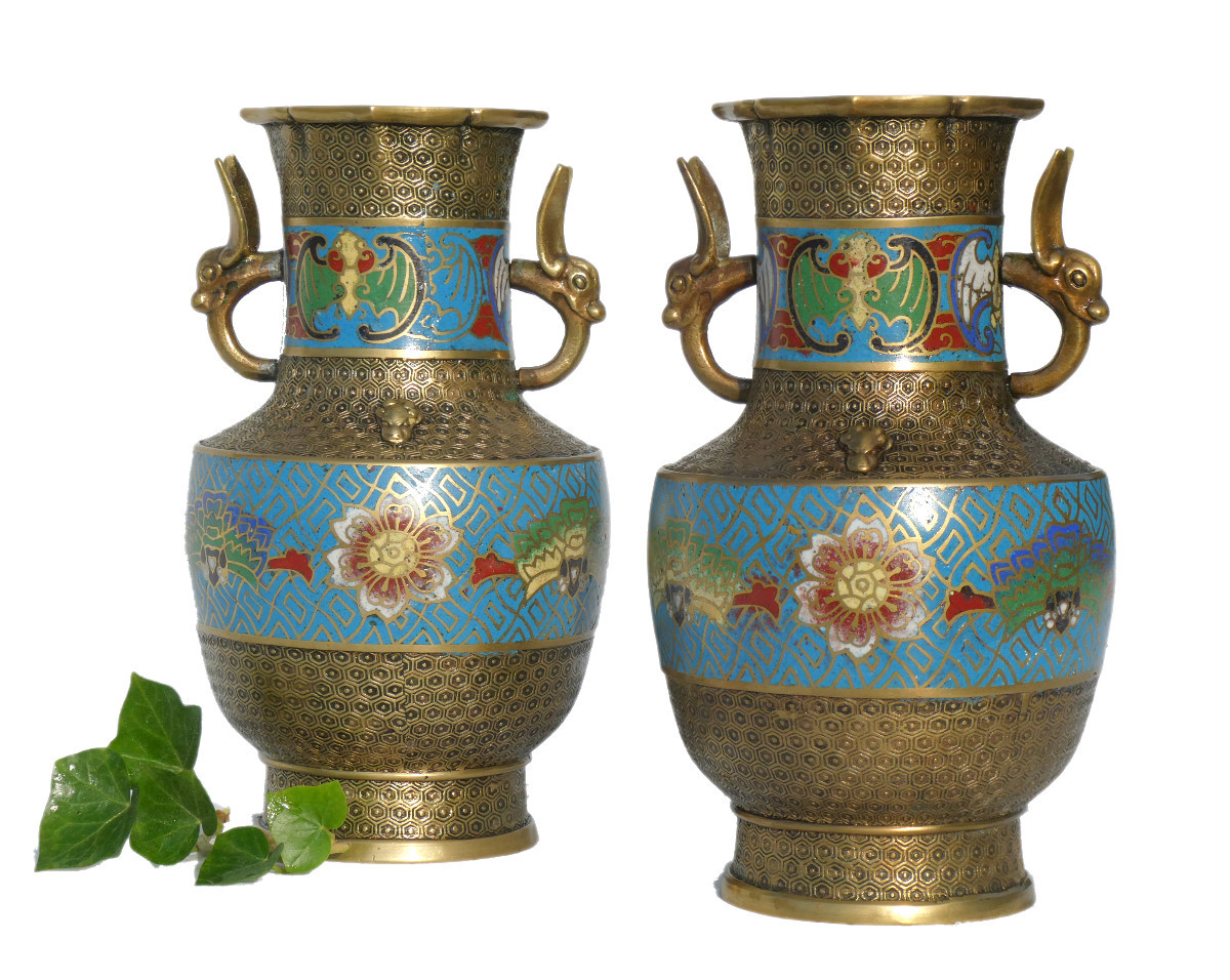Paire De Vases Japonais En Bronze Cloisonné , Asie XXe siecle , Emaux 1900