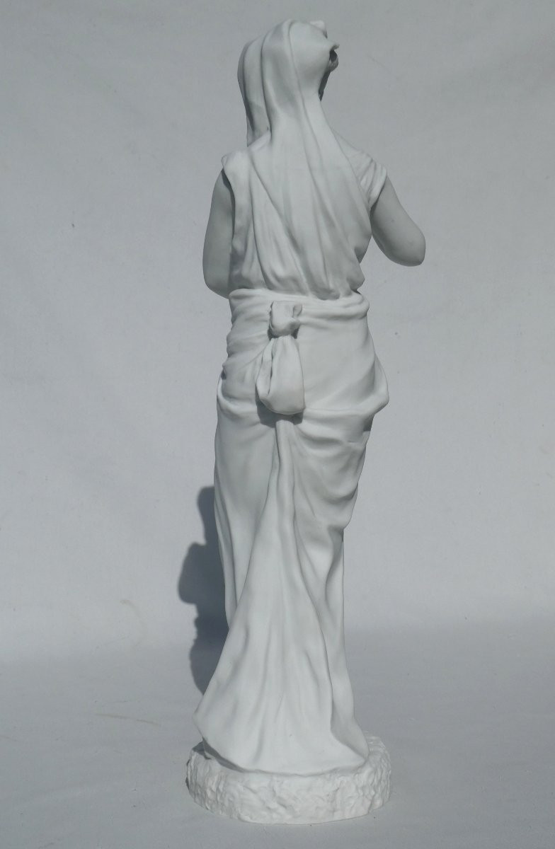 Large Sculpture In Natural Biscuit Porcelain, Napoleon III Period, 19th Century, Young Woman In Drapery -photo-2