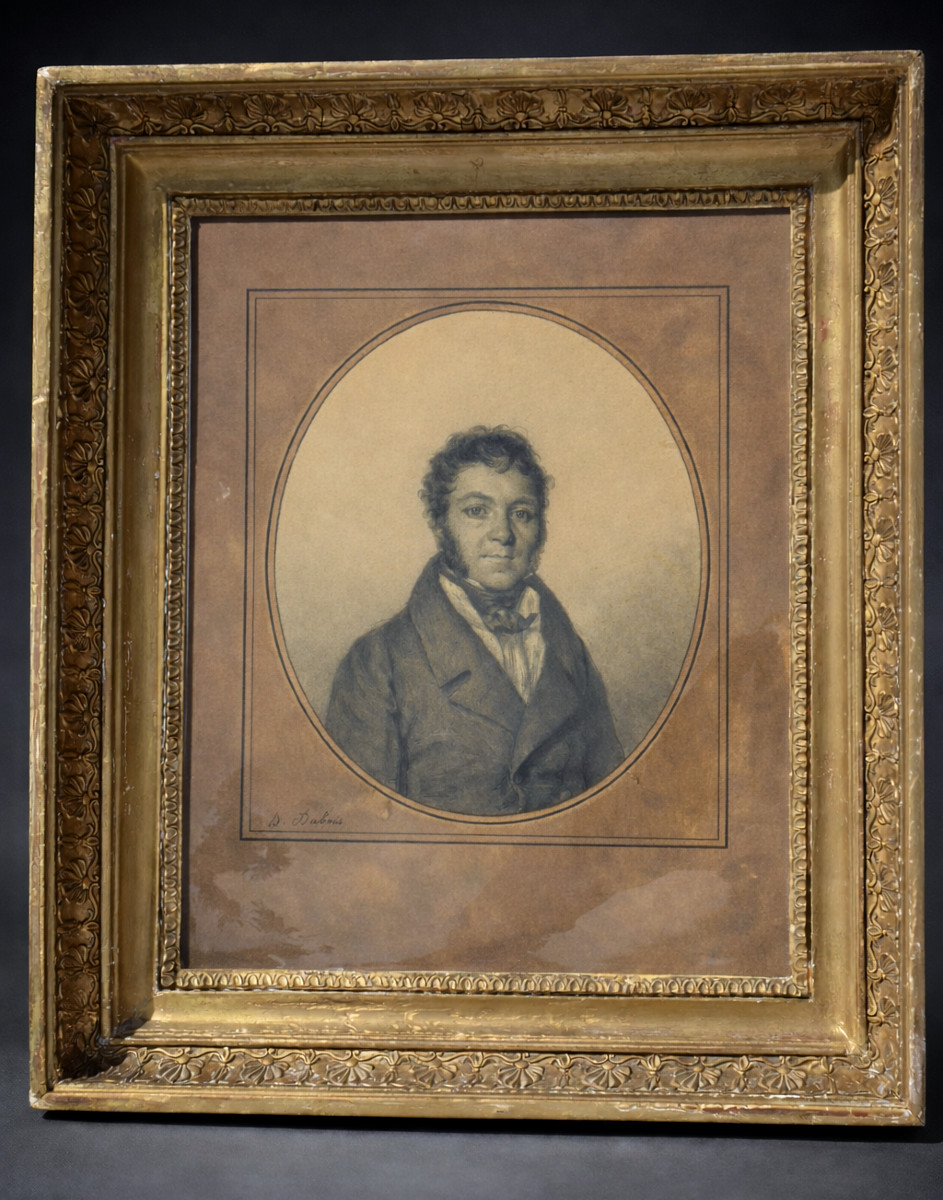 Dessin Au Fusain époque 1820 , Signé Henri Dubois , Portrait De Jeune Homme , Cadre Stuc Doré